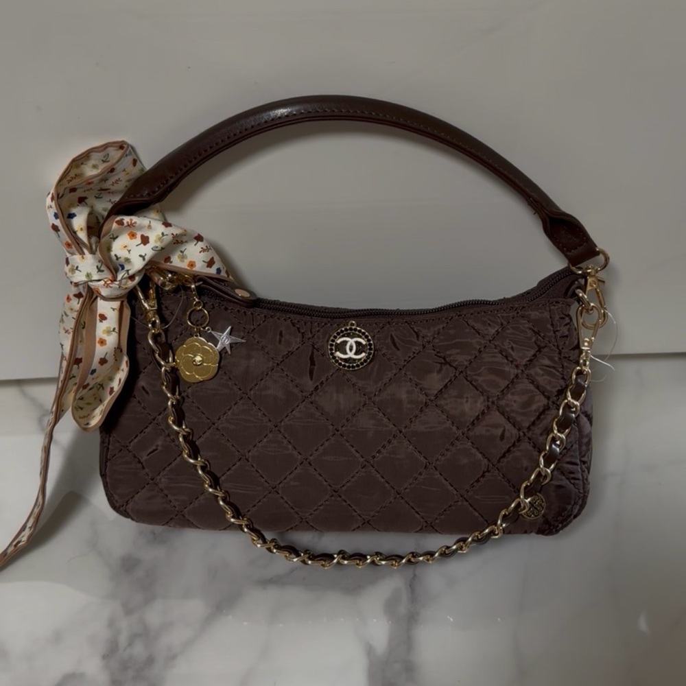 🤎 Brown Quilted Shoulder Bag with an AUTHENTIC Chanel charm and Chain 🤎
